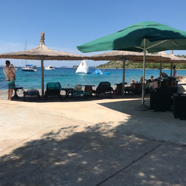 Bad, Konoba Bain, Beach resort BAIN - Žut, Kornati, Kroatien Kornati